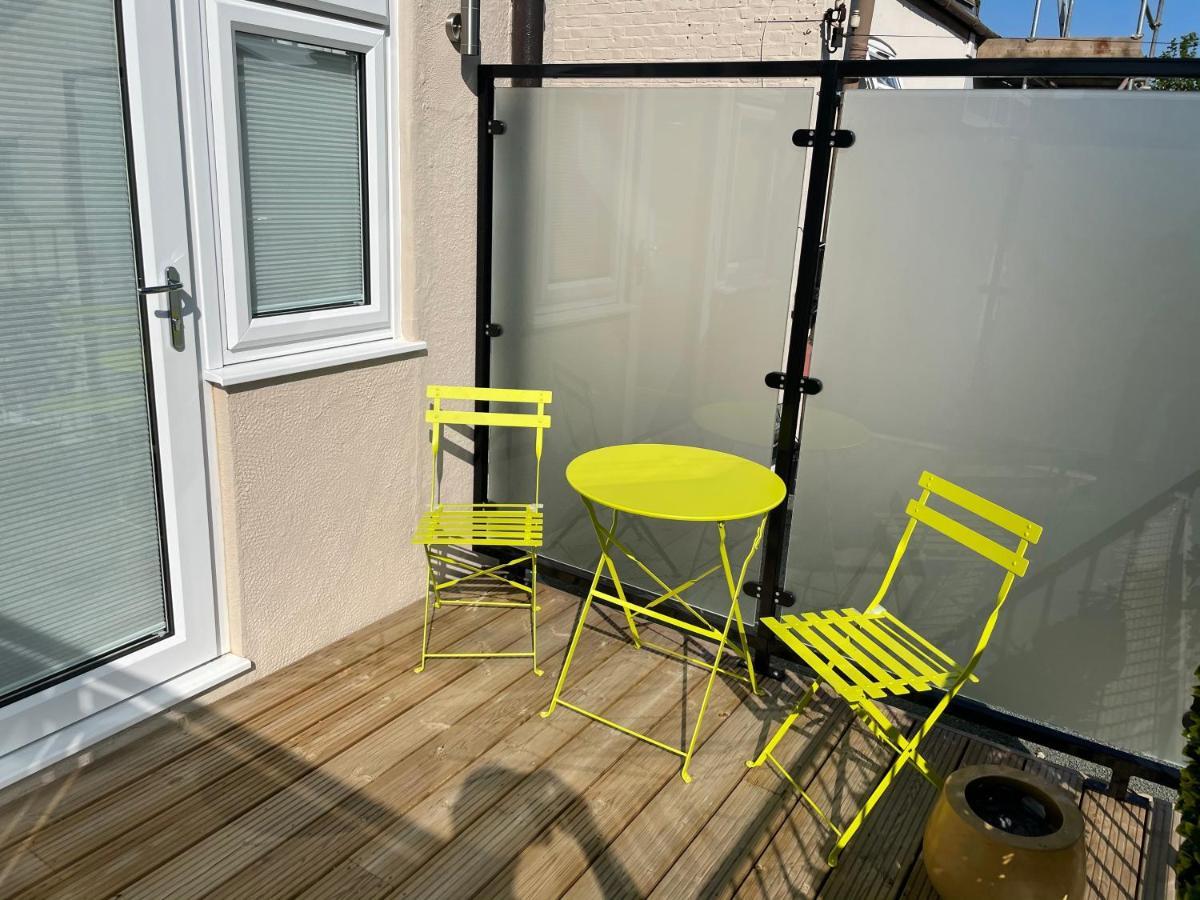 The Alvaros Apartment Southend-on-Sea Exterior photo